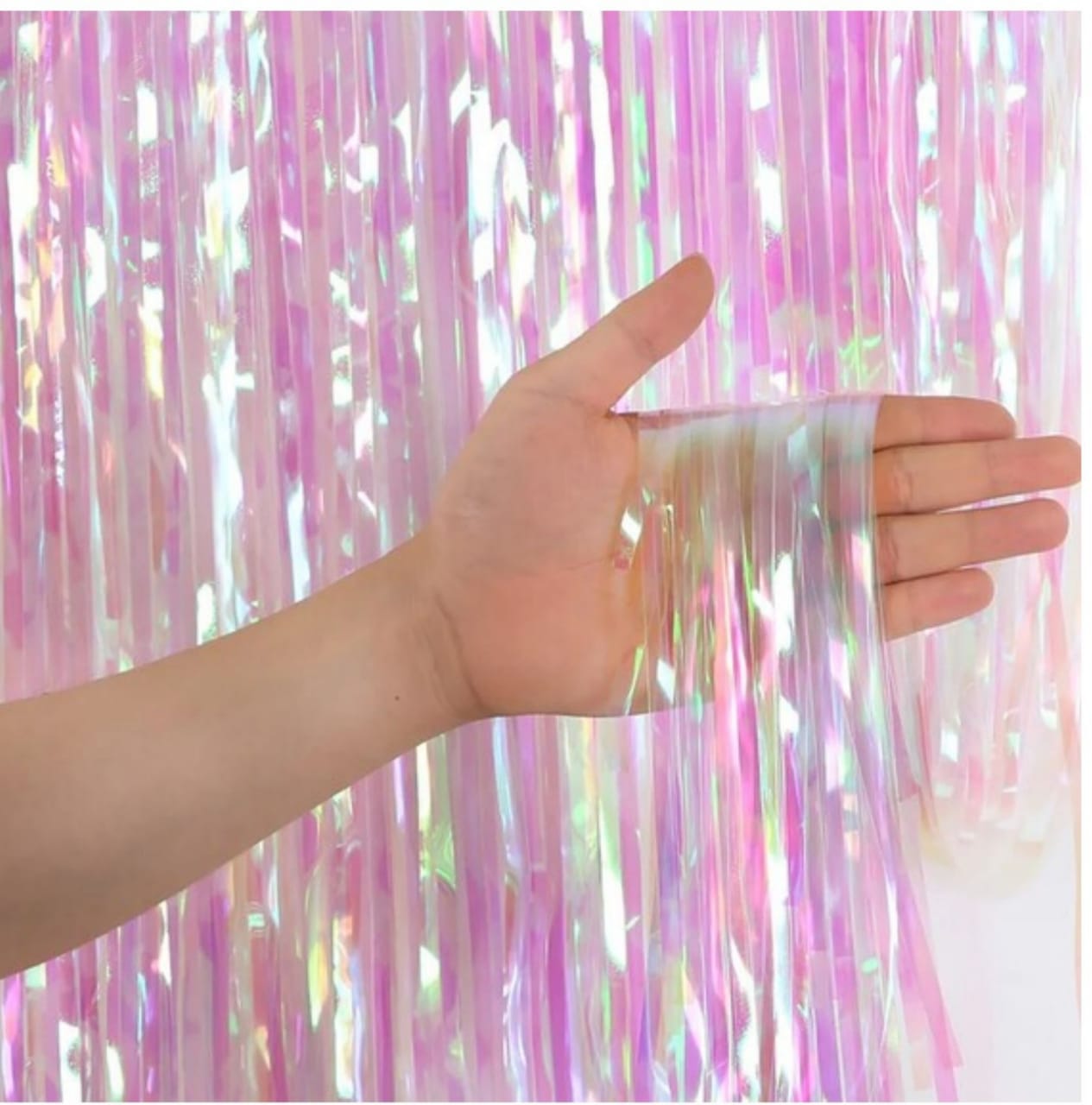 Shining Iridescent Curtain (Pink) 