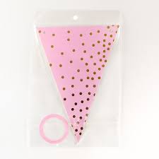  Triangle Banner 